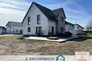 Modernes Traumhaus mit großem Grundstück, hochwertiger Küche 
