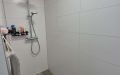 DG: Bad mit Wanne und Dusche